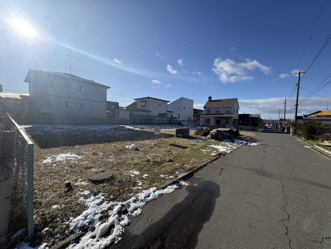 青森県三戸郡南部町大字福田字あかね2-121